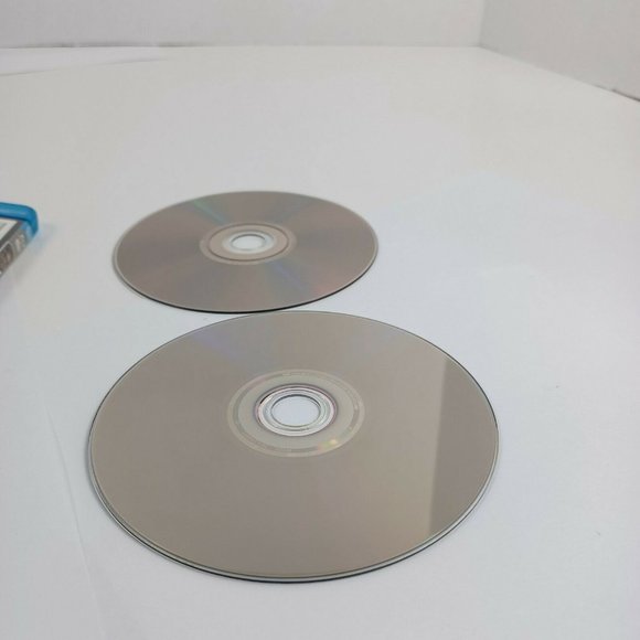 MIB 3 Men In Black 3 Blu-Ray + DVD -Will Smith -Tommy Lee **MINOR WEAR - Picture 8 of 14